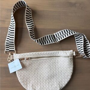 NWT Pretty Simple Woven Bum Bag